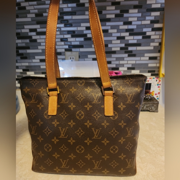 Louis Vuitton Handbags - Louis Vuitton Authentic